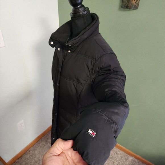 TOMMY HILFIGER BLACK COAT SIZE M - Picture 1 of 4
